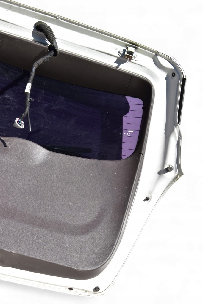 Кришка багажника багажника opel mokka 1 przedlift 2012-2015 код лакофарбового покриття: gyn Недорого