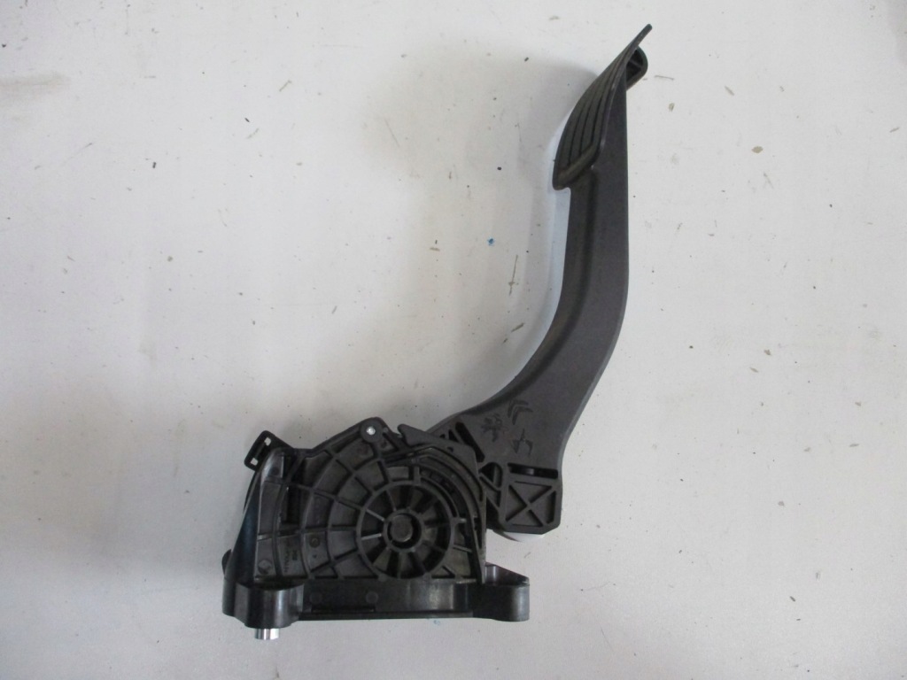 Купить Педаль газа citroen ds7 86et342448975