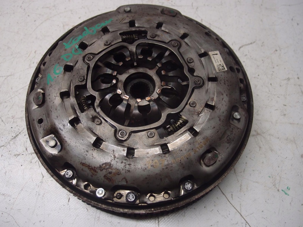 фото №8, Колесо двухмассовый kadjar 1.6 dci 302102199r