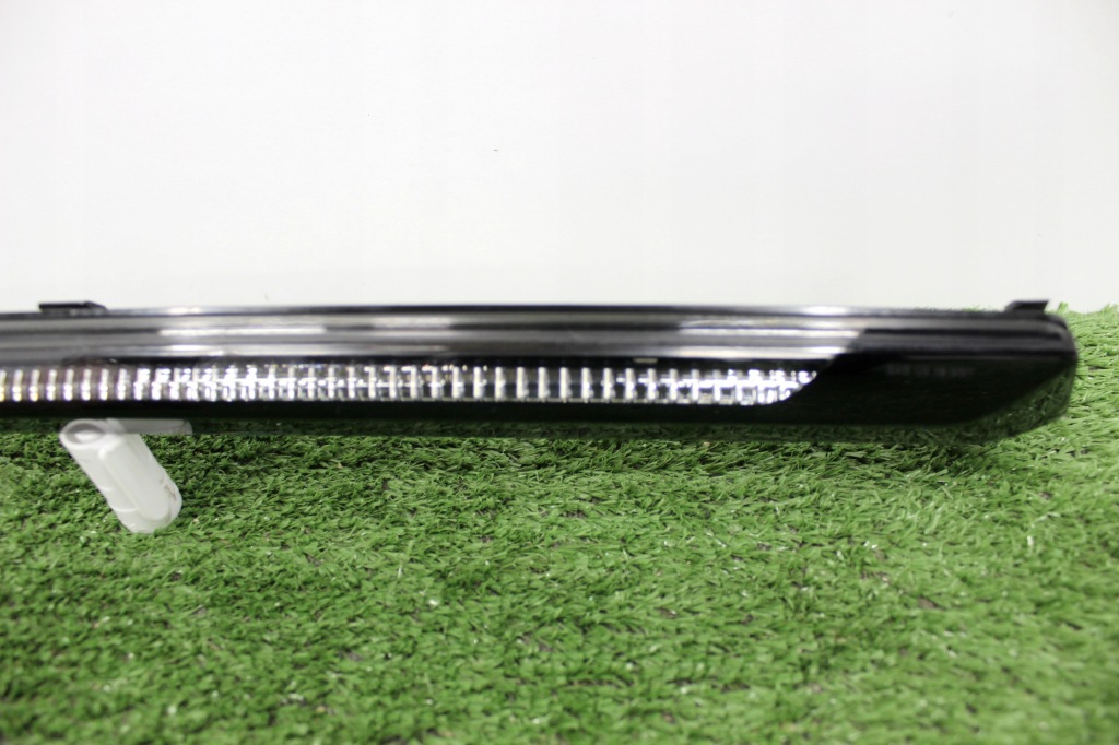 фото №3, Третий свет стоп volvo v60 ii 31468198 18 -