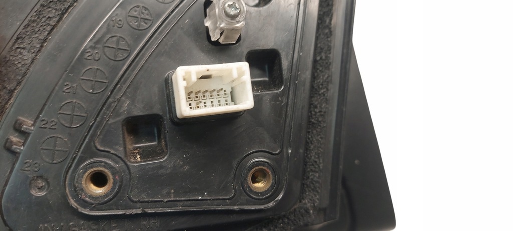 фото №10, Hyundai kona lift зеркало правое 6 pin europa