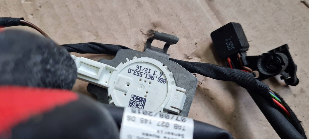 фото №5, A4 b9 8w датчик наличия сиденье 8s0963553d a5 8w q5