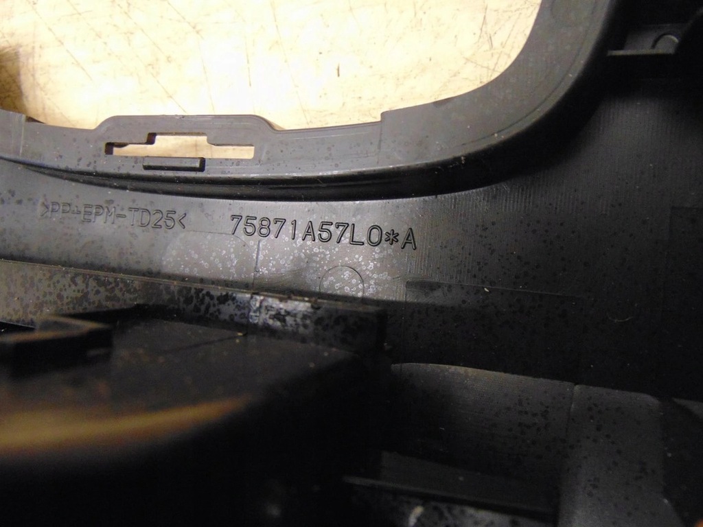 фото №6, Тунель середній бардачок suzuki kizashi europa