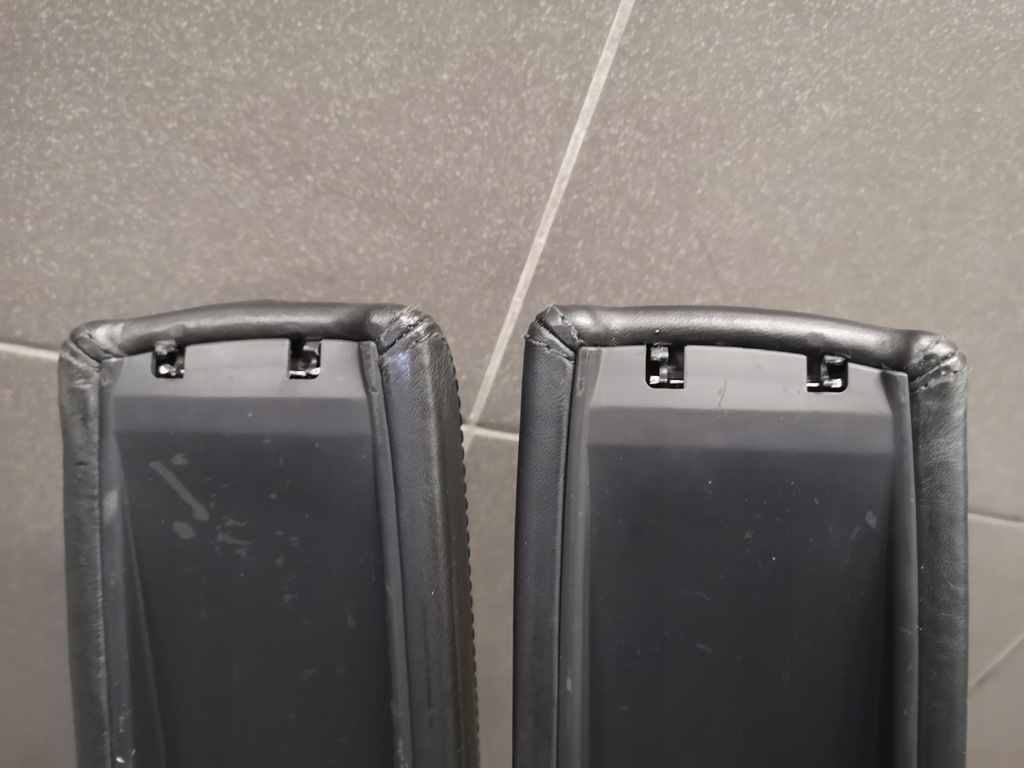 фото №8, Підлокітник чорний середній audi a8 d3 lift