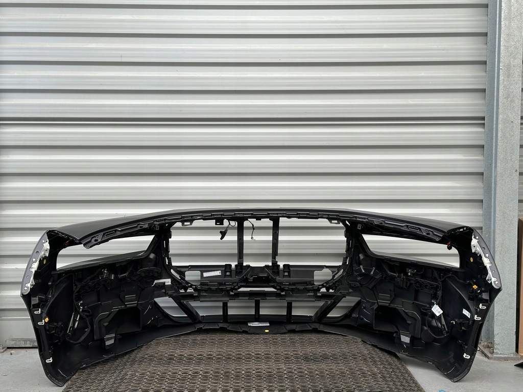 фото №7, Bmw 7 g70 бампер перед m-pakiet c64 frozen deep grey 4pdc