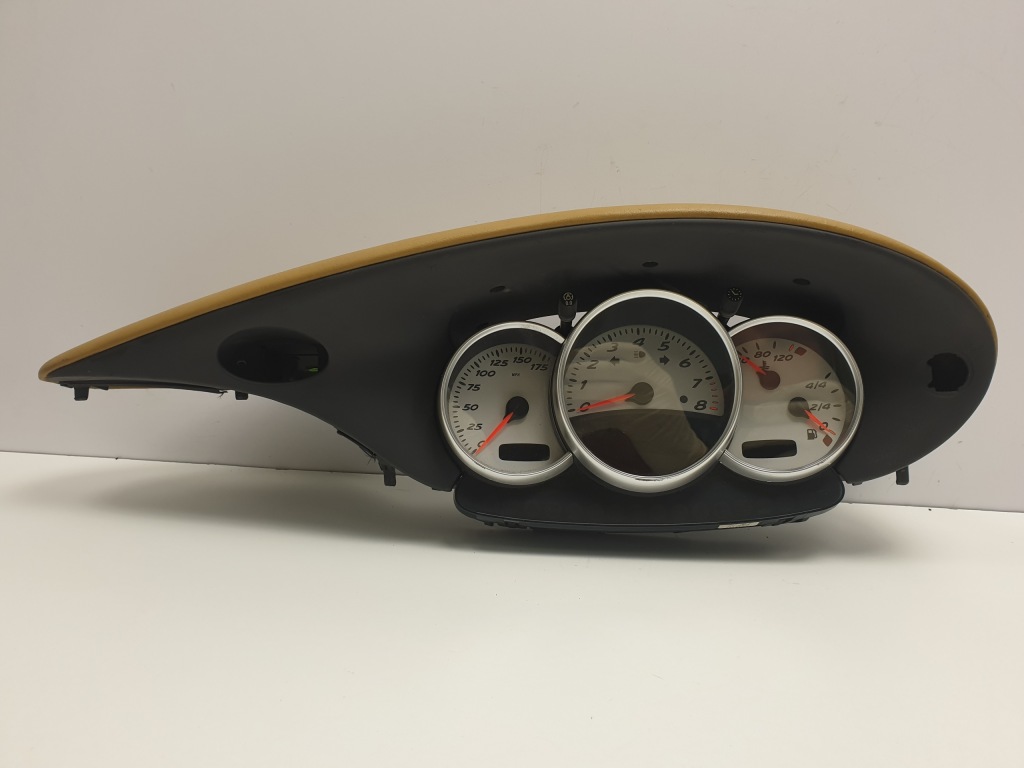 фото №1, Porsche boxster 986 s 3.2 счетчик приборы uk