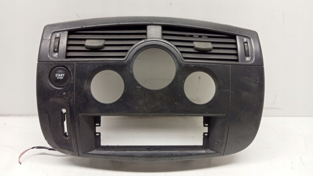 фото №1, Решётки обдув запуск стоп рамка радио средняя renault scenic ii 2003-09