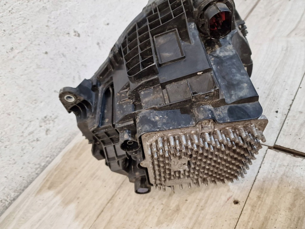 фото №10, Фара правый лампа land rover defender ii 2021 l8b213w029hg