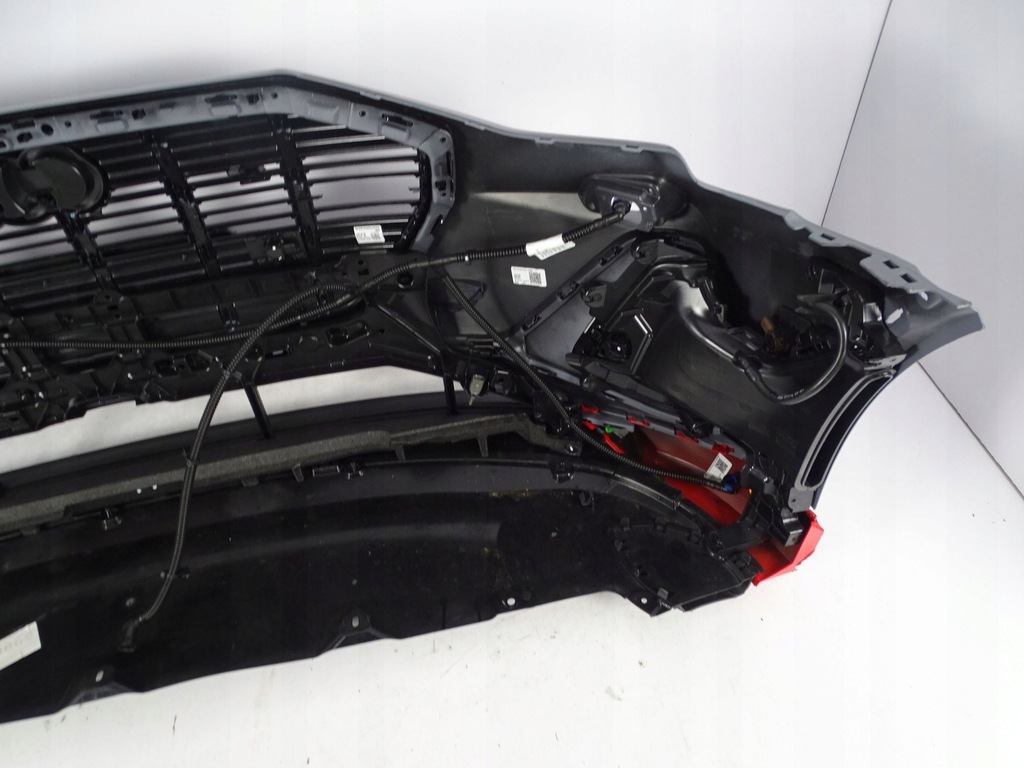 фото №9, Бампер перед передний audi q8 e-tron 4ke s-line s