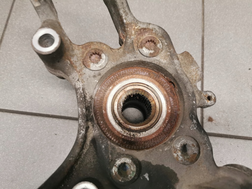 фото №9, Поворотный кулак левый задняя vw phaeton