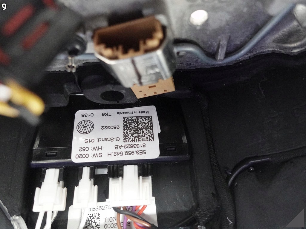 фото №10, Skoda octavia iv 5e3 20- повітропровід підігрів пелюстки перемикання