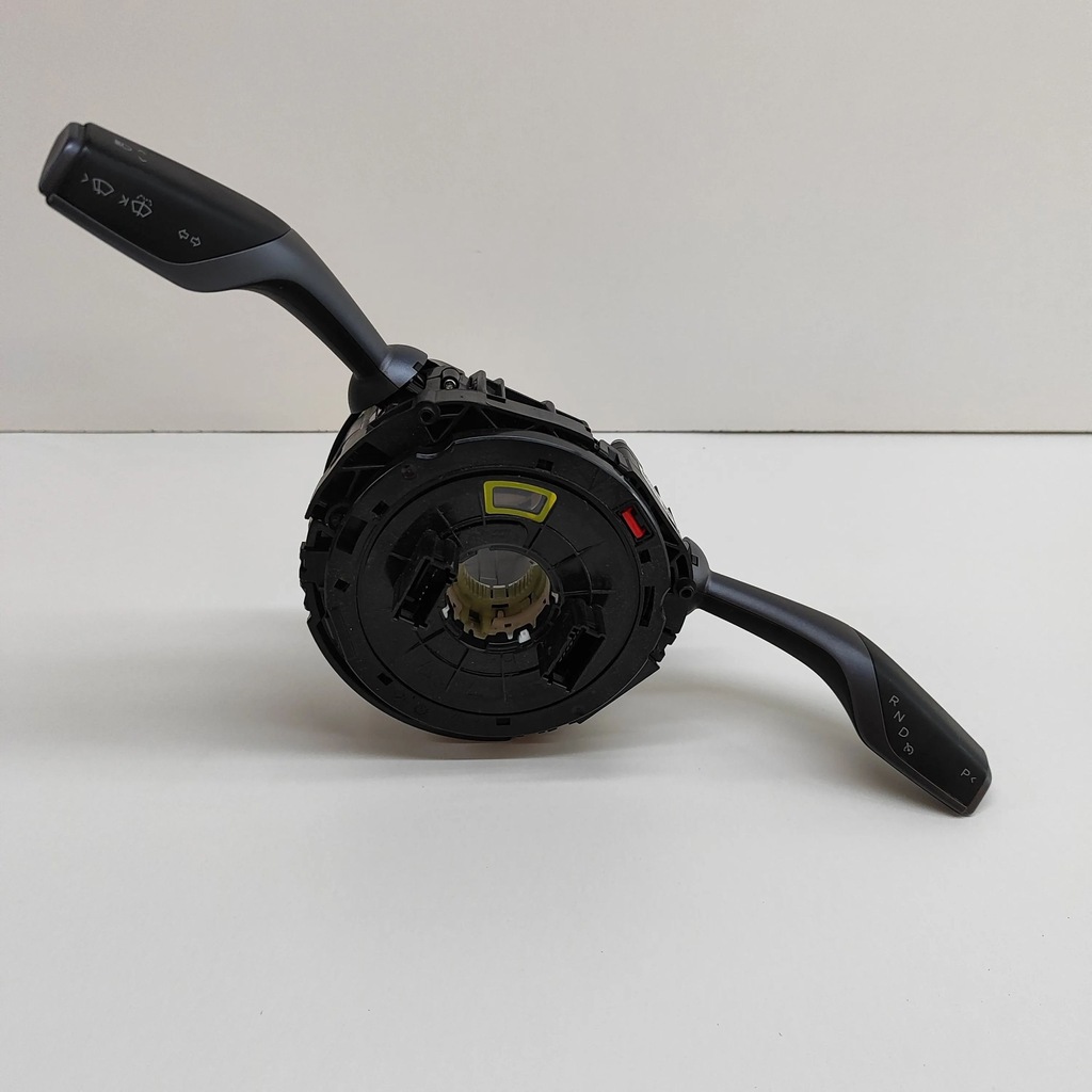 фото №1, Tesla model 3 2019 рычаг / переключатель поворотники