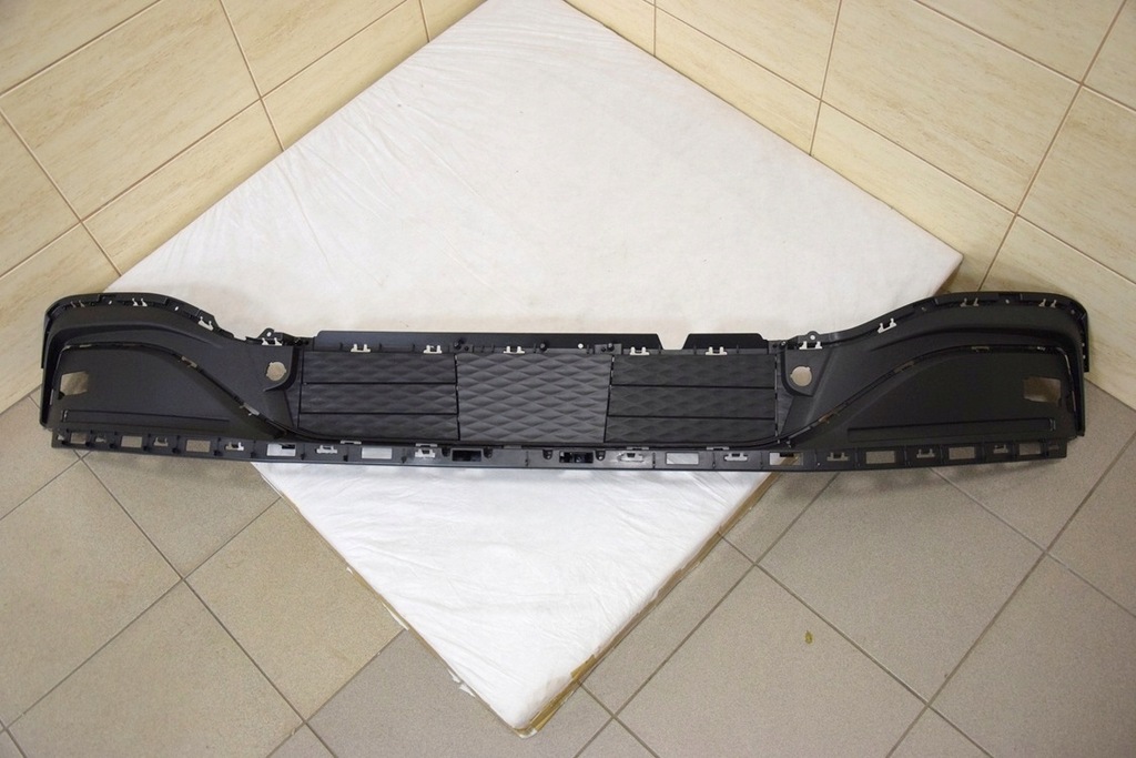 фото №16, Ford mustang mach-e 20-r. воздуховод воздуха жалюзи бампер