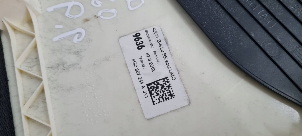 A6 c7 4g рестайлинг  накладка стойка правая правый  перед поперечина sline 4g0867244a Недорого