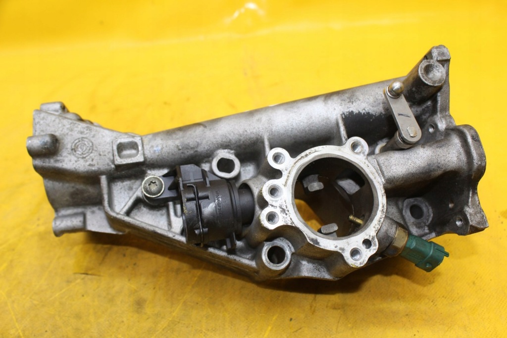 фото №8, Корпус фильтра масла insignia 2.0 cdti a20dth