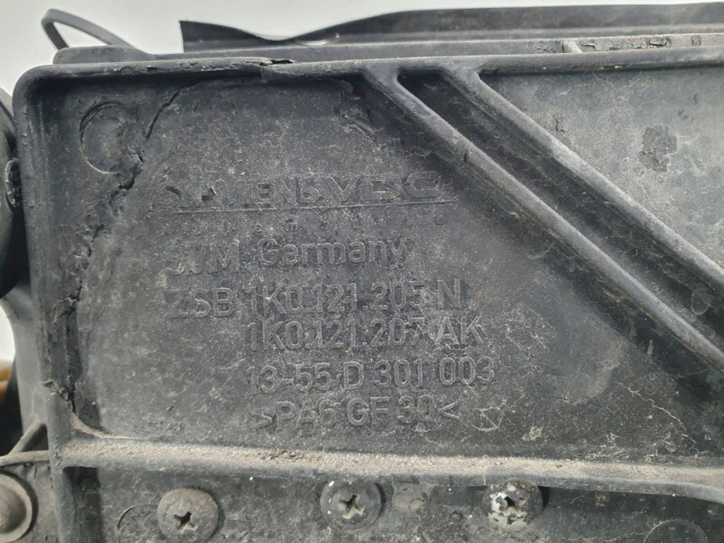 Радіатор води кондиціонера вентилятор vw golf v 1.4 16v 1k0121251bq Ціна