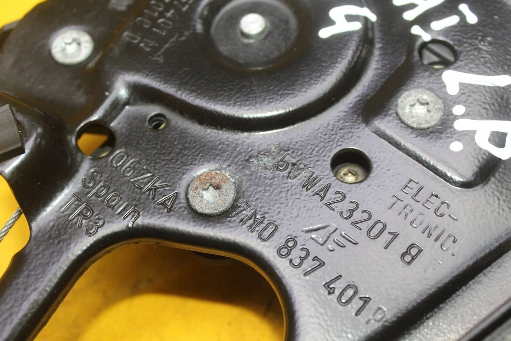 фото №10, Механизм подъемник стекло левый перед seat alhambra i 7m0837401p