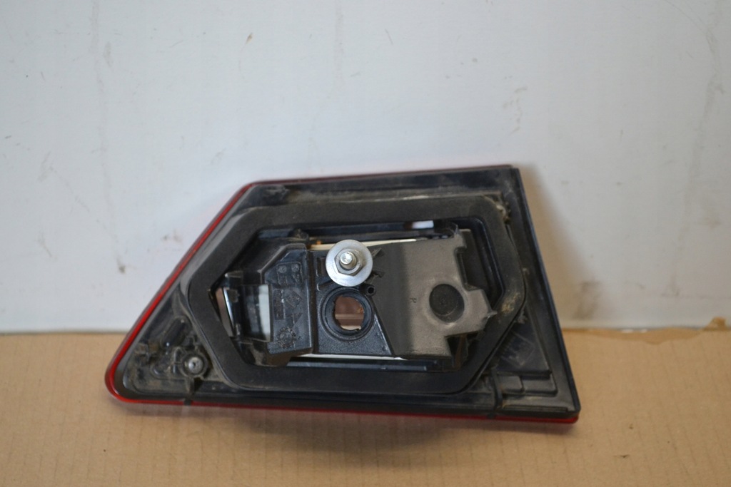 фото №8, Renault clio iv лампа w крышка задняя левая правая