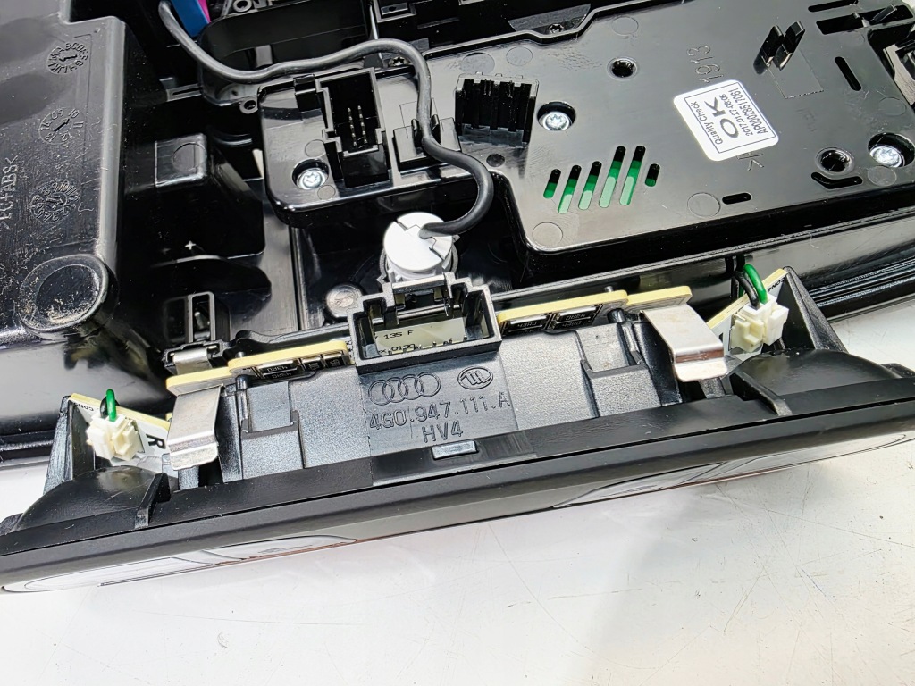 фото №12, Лампа освітлення кабіни led ambiente audi a6 c7 4g0947111a 4g0947135f 6ps