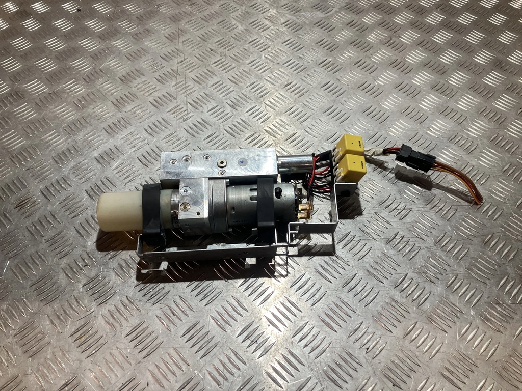 фото №8, Дах складний гарний kompletny насос дах mercedes slk r171