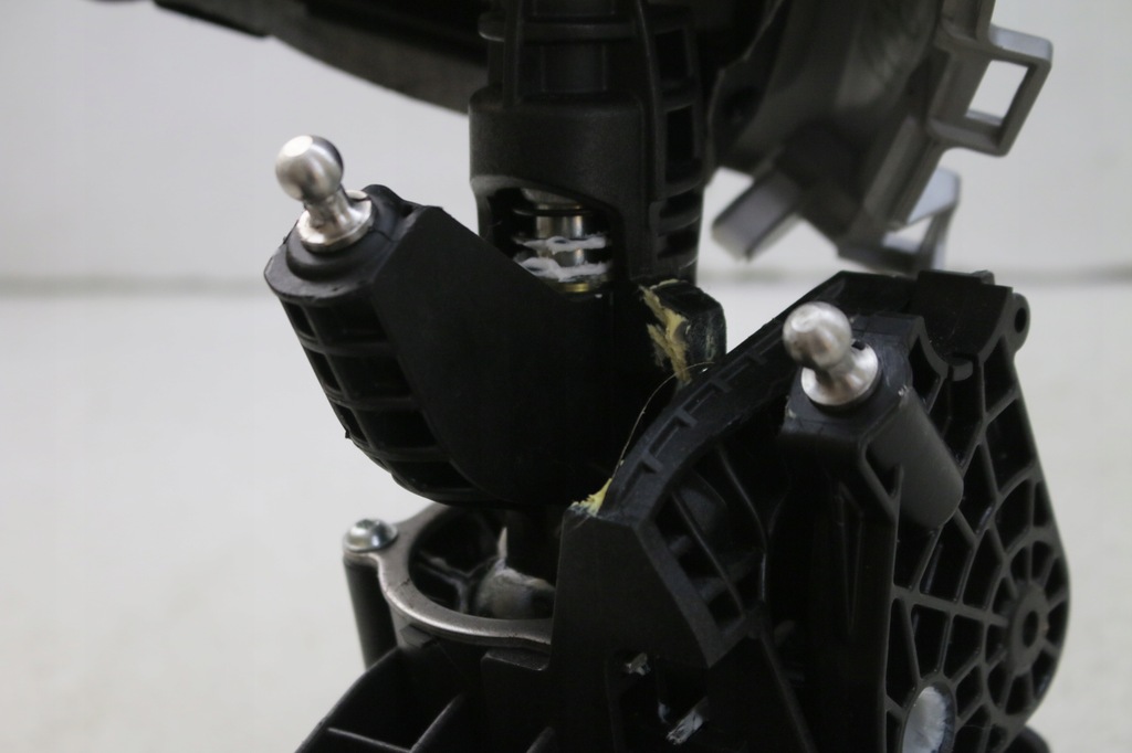 фото №11, Выборщик домкрат передач mazda 3 bl