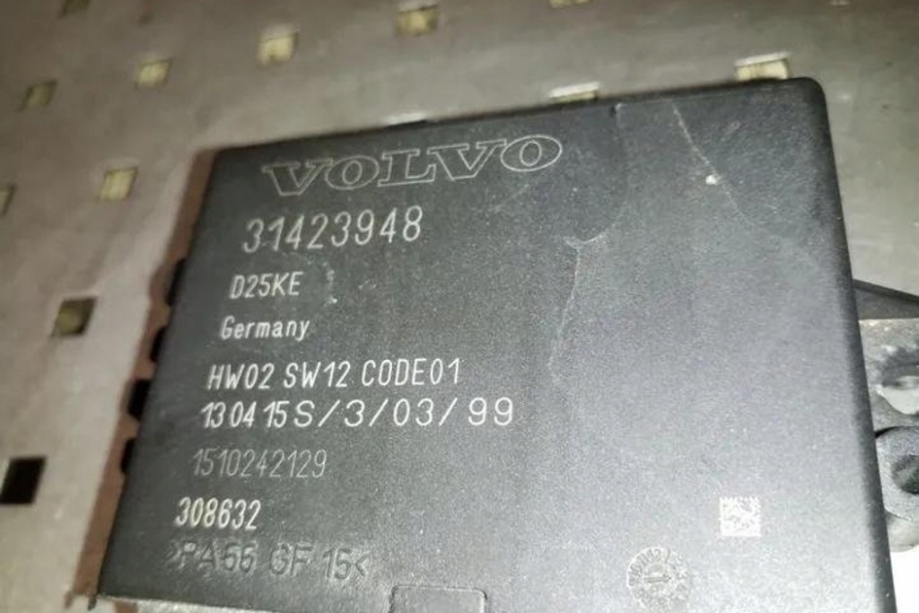 фото №4, Модуль pdc volvo xc70 ii 31423948 2.0l дизель 120kw 2015