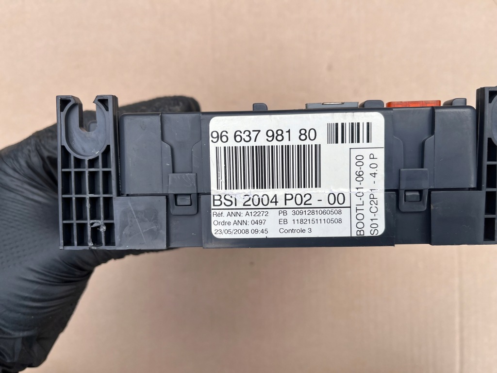 Peugeot 308 t7 1.6 thp коробка запобіжників модуль bsi p02 9663798180 Зі Шроту