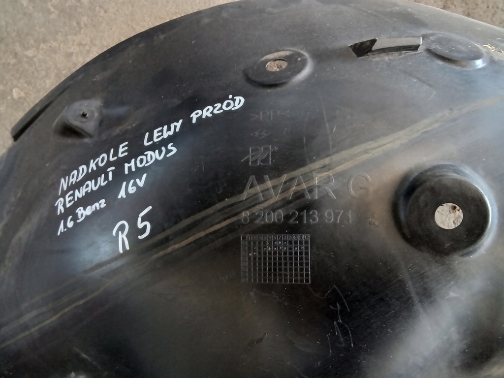 фото №3, Подкрылок левый перед 8200213971 renault modus 1.6benz 16v r5