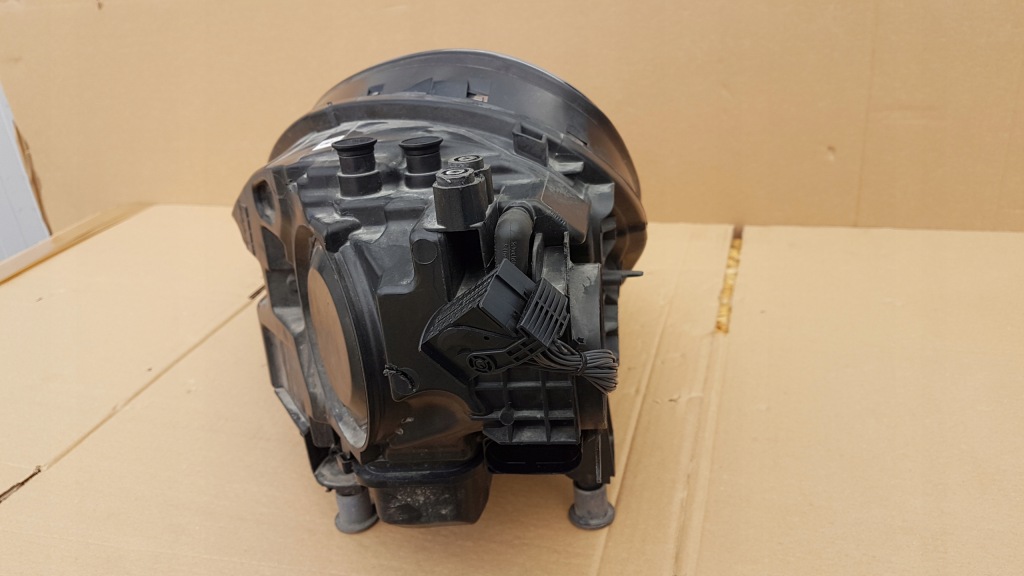 Фара перед правый  porsche cayenne 3 9y0 full led 9y0941034t Недорого