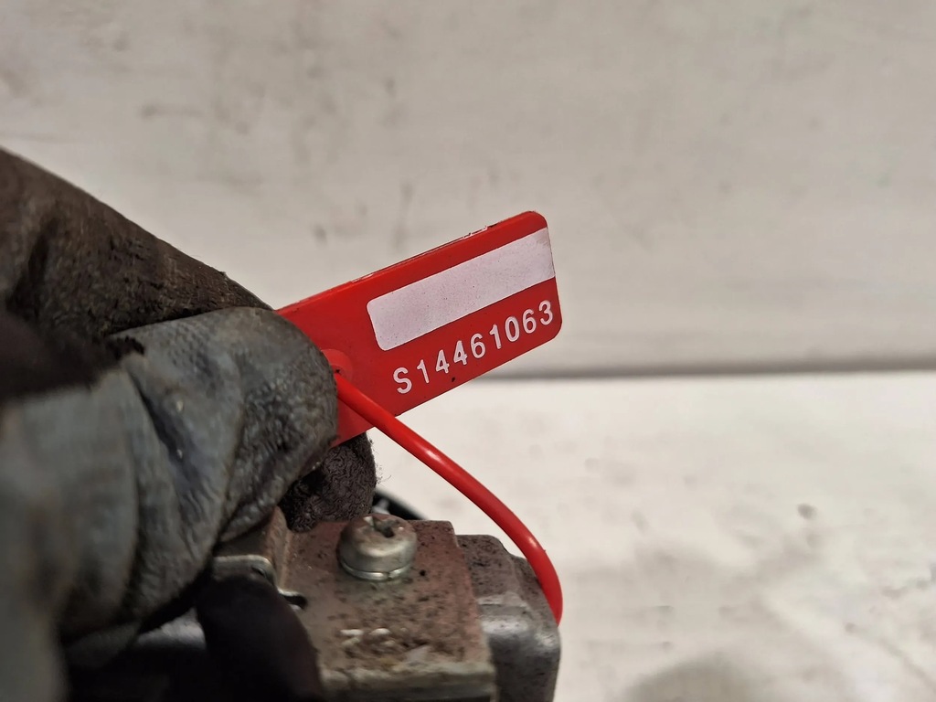 фото №6, Компресор кондиціонера 42472985 opel karl 1.0 12v 14-