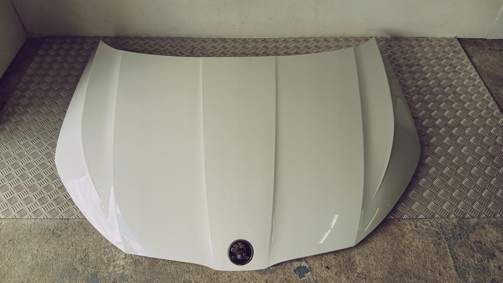 Купить Капот двигателя skoda octavia iv 5e3 19-25 оригинал белый хорошее состояние