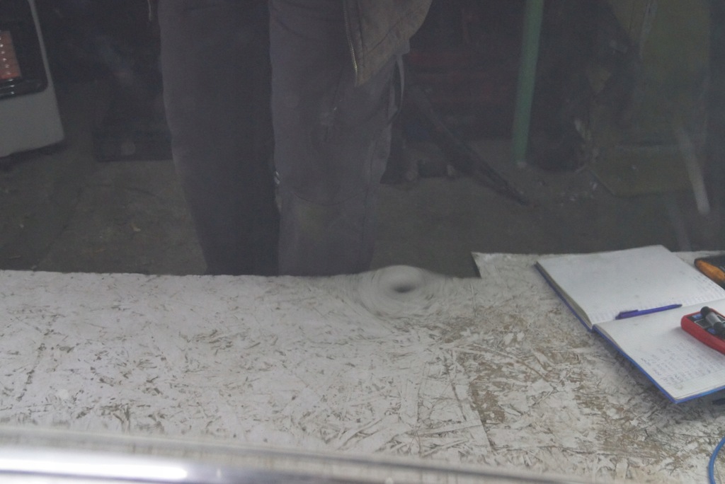 фото №7, Капот крышка двигателя mercedes e w211