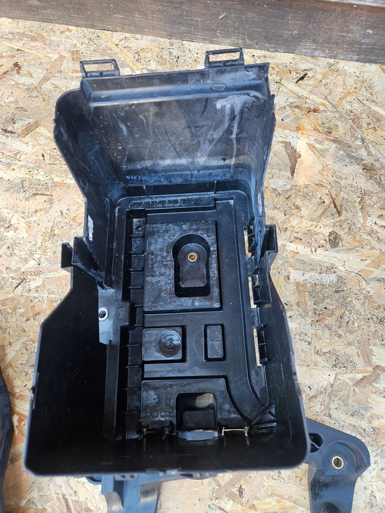 фото №7, Основа корпус акумулятор vw volkswagen 1k0915333c