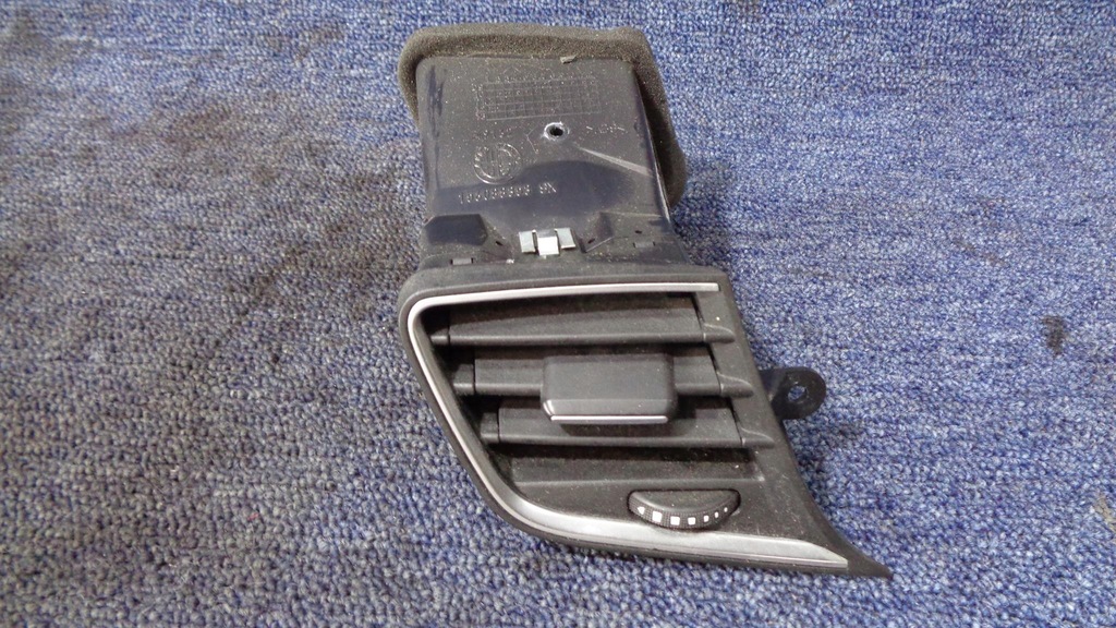 фото №1, Решітка обдув alfa romeo giulietta 2010- ліва