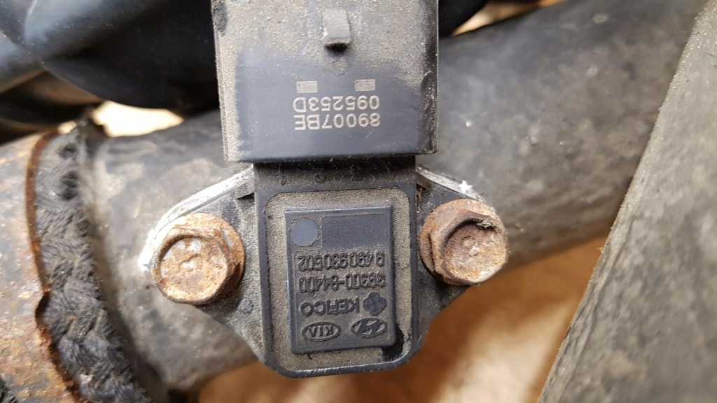 фото №4, Шланг труба повітря комплект kia carens iii 2.0 crdi