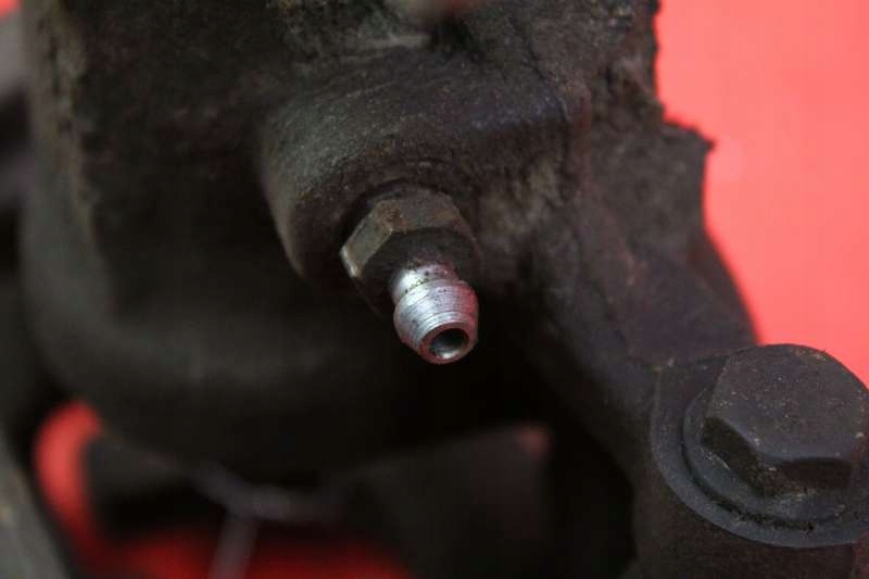 фото №10, Супорт гальмівний правий задня skoda superb 2 ii 1.4 tsi 15r