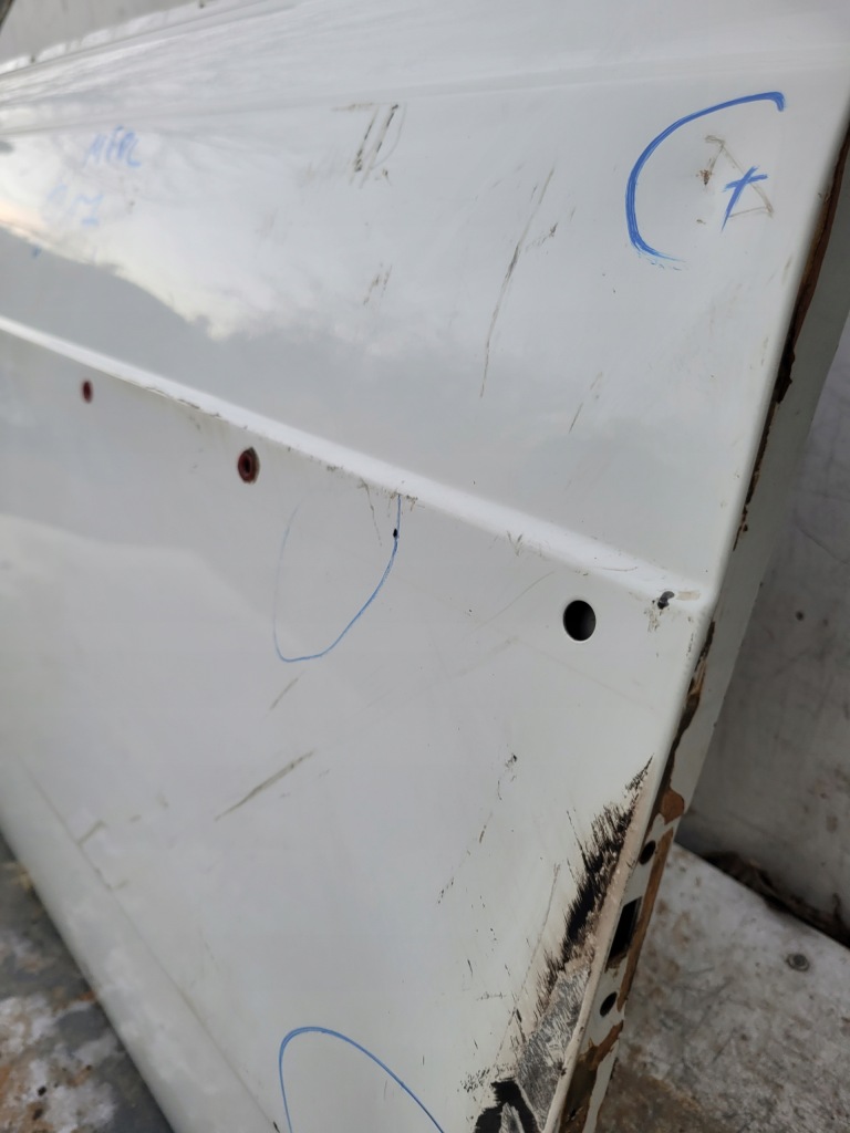 Mercedes e klasa w123 sedan двері праве задні задній Київ