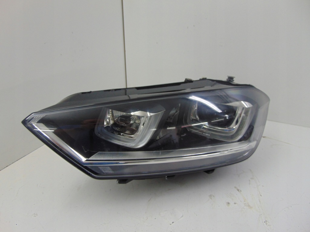 фото №1, Vw golf sportsvan левая лампа rpzód фара ксенон