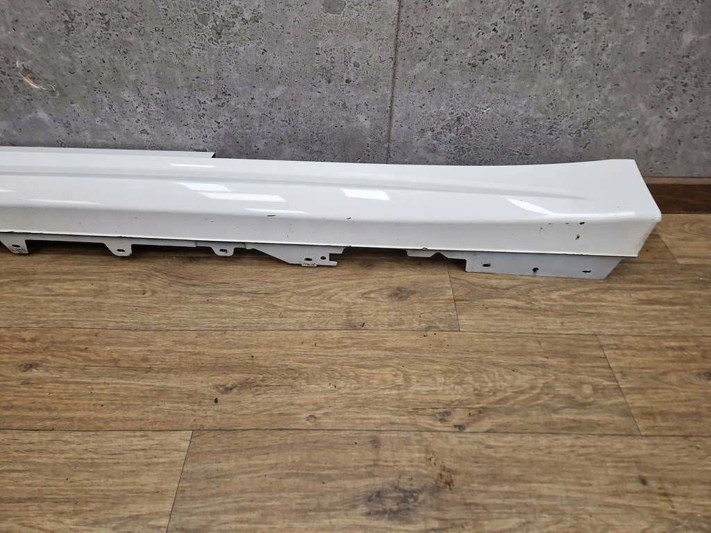 фото №7, Bmw f32 f33 поріг лівий m-pakiet молдинг поріг a300 alpinweiss 8054539