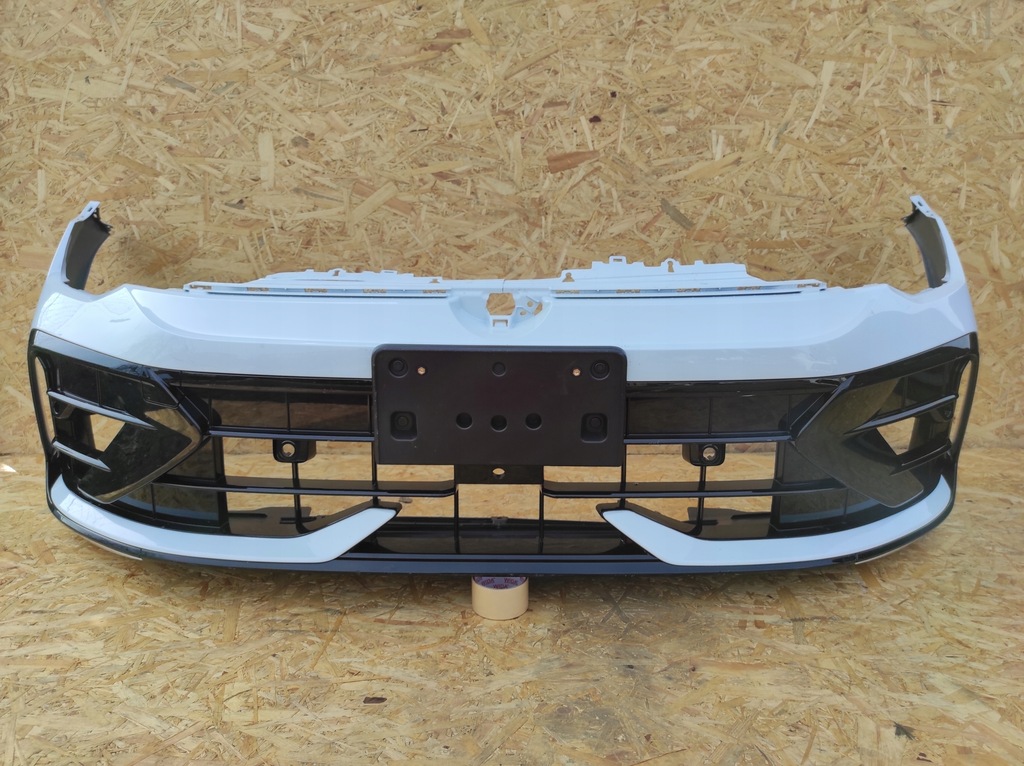 фото №1, Бампер передний vw golf viii r-line 6 pdc