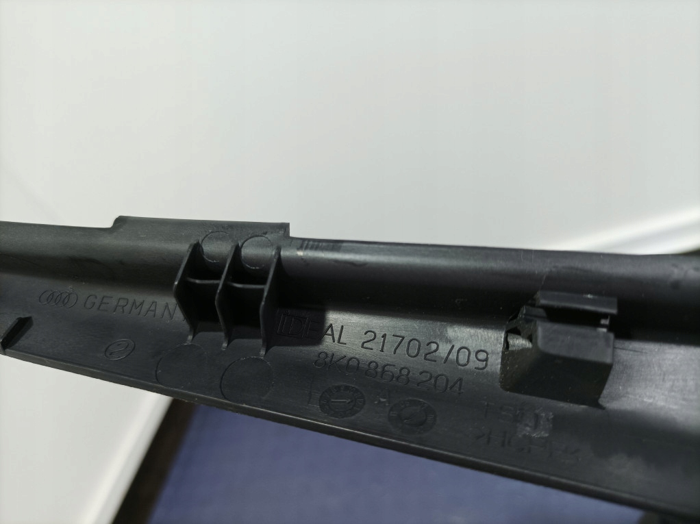 фото №10, Audi a4 b8 kombi avant комплект захист bok правий 8k0867768b