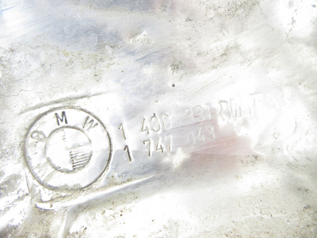 Накладка ізоляція теплова стартер bmw e39 седан e53 x5 m62 s62 в Україні