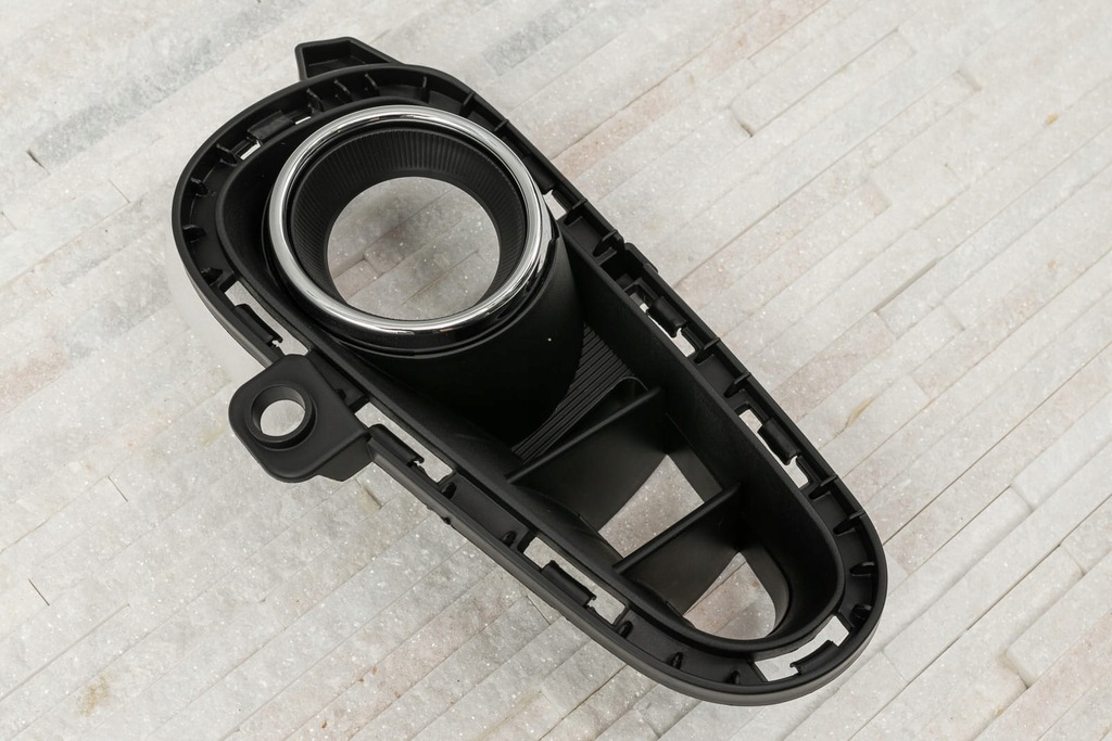 фото №7, Kia rio iv yb 2017-2020 заглушка противотуманной фары левая 86523-h9020