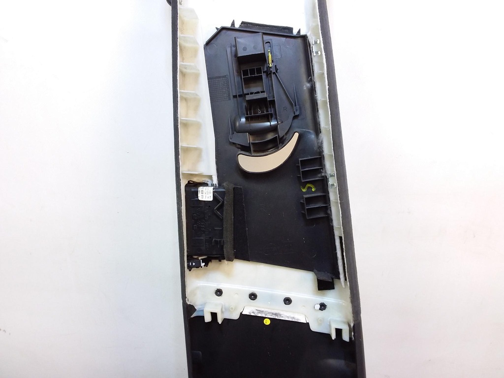 фото №12, Audi q7 4l обшивка стойка правого sline 4l0867294