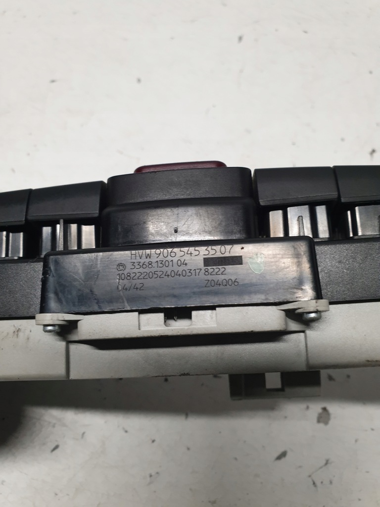 фото №6, Панель переключатель аварийных vw crafter 9065453507