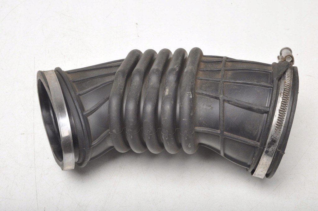 фото №1, Volvo xc60 ii t6 t8 труба воздухозаборник воздуха 31370326