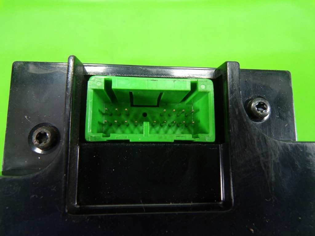 фото №8, Volvo v40 lift 00-04 панель управление обдув кондиционера 30662247