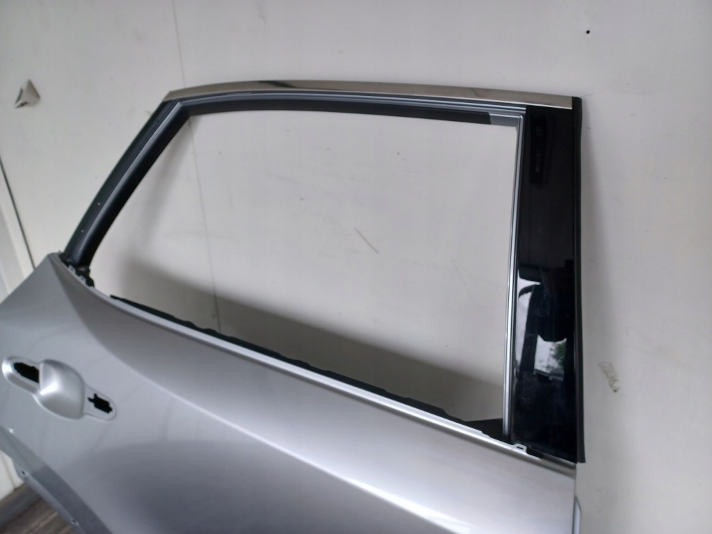 Дверь ----- задняя правое  задняя правый  ----- lexus rx v ---- 2023- Недорого