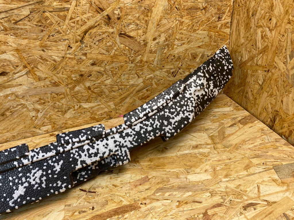 Абсорбер піна бампера перед bmw 1 f20 f21 lci рестайлінг  m-pakiet 8064455 Зі Шроту