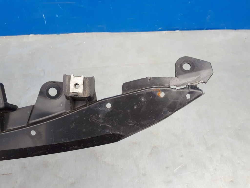 фото №10, Mazda mx30 2020- 20- підсилювач молдинг нижня